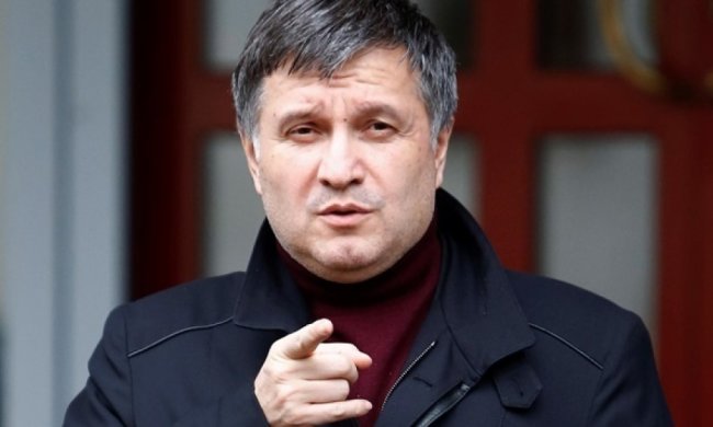 "ГПУ Допитує Ланьо, на черзі Балога" - Аваков