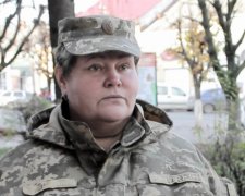 Бабуся чотирьох онуків відправилася воювати на Донбас (відео)