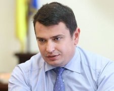 Сытник расскажет депутатам о коррупции в армии