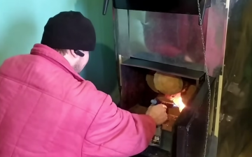 Опалення дровами. Фото: скрін youtube