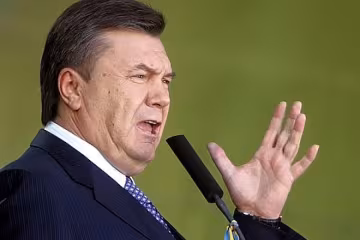 Янукович подав до суду на Євросоюз