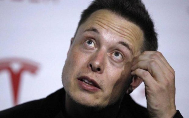 Tesla викладе кругленьку суму за понти Маска