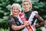 Диана Деркач с мамой, фото: Прикарпатье Online