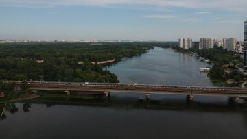 Русанівський метроміст у Києві, ілюстративне фото