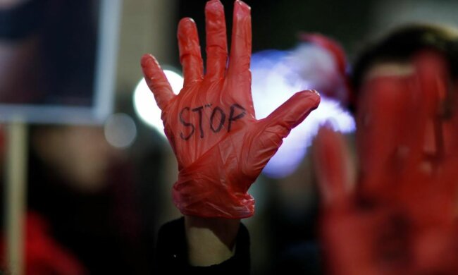 Акція проти домашнього насильства, фото: Reuters