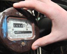 Тарифи на світло: українцям повідомили погану новину