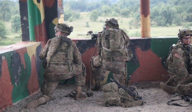Зміна ролей: українці вчать американців військовій справі
