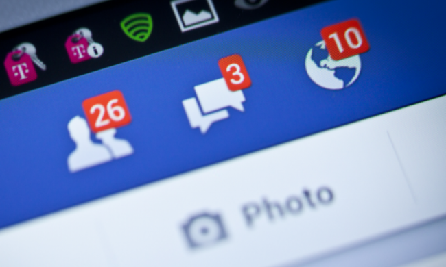 Збій у Facebook: експерти розповіли, що робити