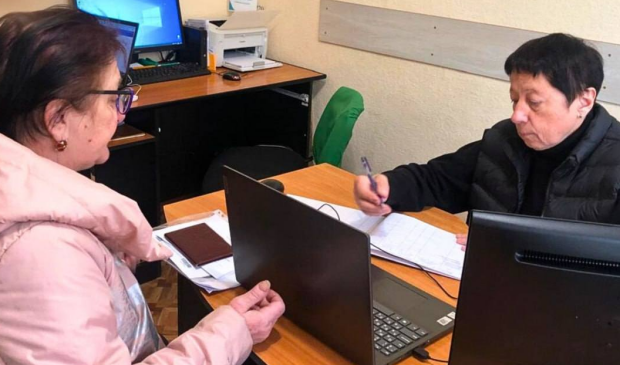 Роки працювали, а стаж ніхто не бачить: українцям підказали, як досягти свого через суд