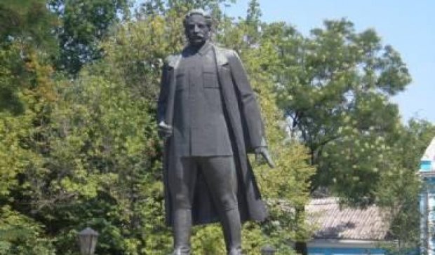 В Херсоне снесут памятник Орджоникидзе