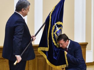 Президент України Петро Порошенко на генпрокурор Юрій Луценко