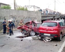 Смертність на дорогах Києва поборють за голландською системою