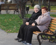 Пенсіонери. Фото: скрін youtube