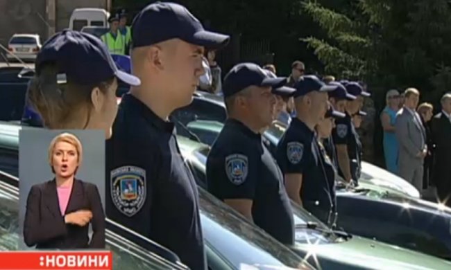 На Киевщине создали новую полицию, переодев милиционеров