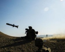 Поки армія чекає летальної зброї, вона вже давно в Україні