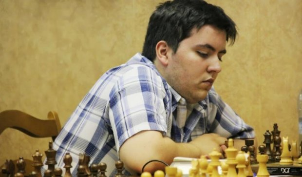 Украинец победил на шахматном турнире на Корсике