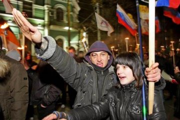 Не служил - не мужик: Бабченко разгромил истерию 23 февраля