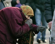 Пенсіонерам Донбасу нарешті допоможуть. Але за однієї умови