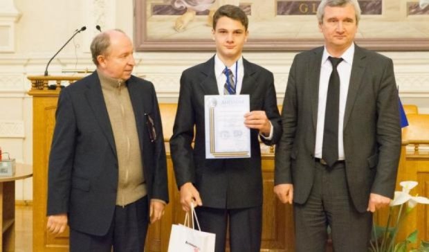 Український школяр отримав бронзу на Олімпіаді геніїв в США