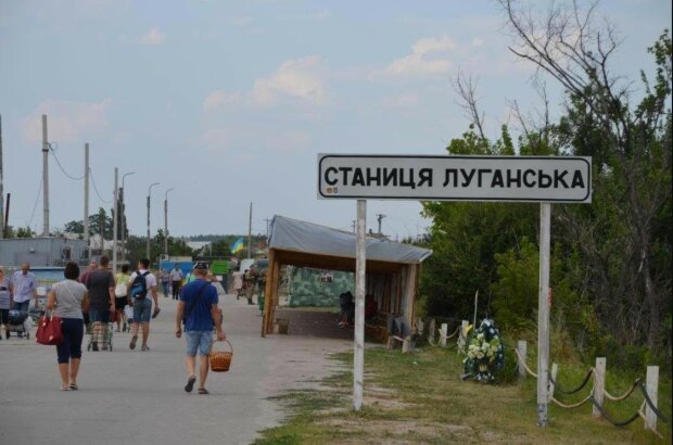 В Станице Луганской начнут важное строительство: Зеленский предупредил украинцев, ВСУ наготове