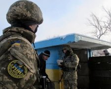 НБУ авансом списав всі проблеми на блокаду Донбасу