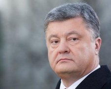 Порошенко предложил полностью перекрыть транспортное сообщение с Донбассом