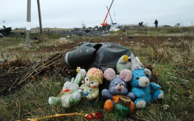 Катастрофа МН17: мать погибших потрясла мир словами о России и Украине