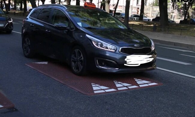 берлинская подушка / скриншот из видео