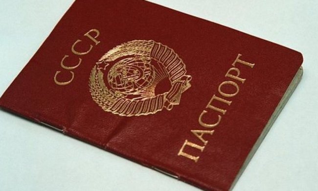 На Миколаївщині дві пенсіонерки проголосували за паспортами СРСР