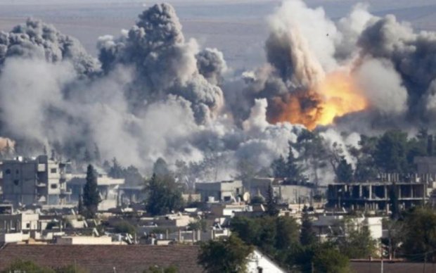 Літаки Асада бомбили позиції повстанців незважаючи на перемир'я
