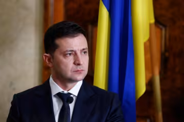Зеленский пообещал украинцам щедрую награду за "короля контрабанды"