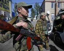 Боевикам "ДНР" предложили откупиться от службы