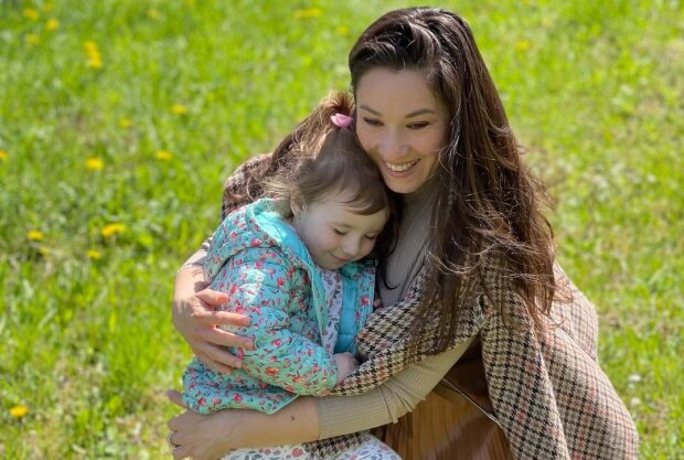 Наталка Карпа с дочкой, фото из Instagram