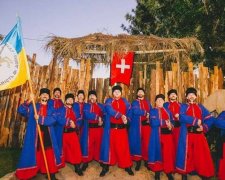 Не в лабутенах, але в чудових штанах: наші козаки прославилися у Бразилії