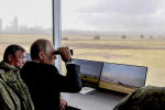 Путін на військових навчаннях, фото з вільних джерел
