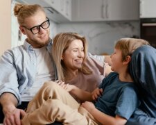 Счастливая семья. Фото Freepik