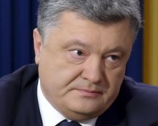 Порошенко требует с понедельника отчета силовиков по преступлениям на Майдане