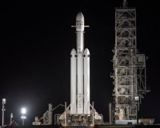 Це просто неймовірно: божевільні кадри старту Falcon Heavy