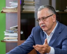 "За каждым из них стоят олигархи, Украина попадет под зонтик Путина при согласии Запада", - Гриценко разгромил будущий список президентов