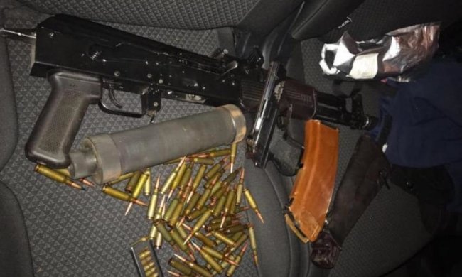 В Киеве прикрыли лавочку торговли оружием из зоны АТО