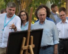Маразм та сифіліс: деталі скандального візиту Путіна до Криму