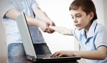 Соцсети заставляют людей отказываться от секса и близких