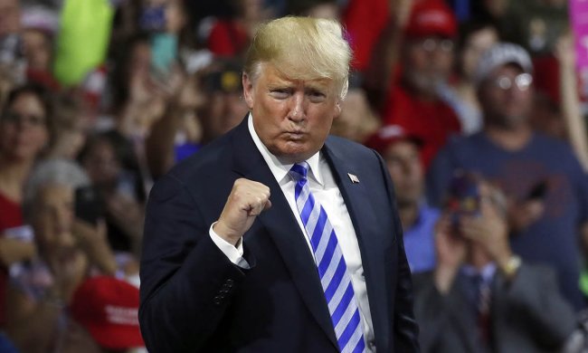 Чергові санкції Трампа поставлять Росію на коліна: будуть чавити пармезан