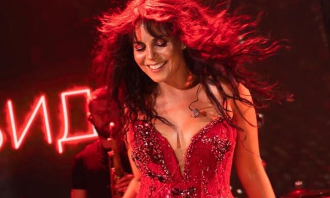 Настя Каменських, instagram.com/kamenskux