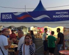 Українське пиво та китайська їжа: Росія похизувалась "національними досягненнями"
