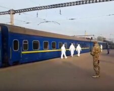Спецпоезд из Москвы, фото: Инсайдер