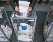 Досрочные выборы в Украине: Парубий "подложил свинью" депутатам