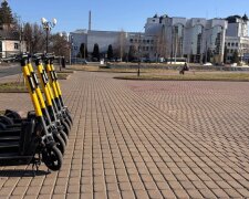 Электросамокаты на улицах города