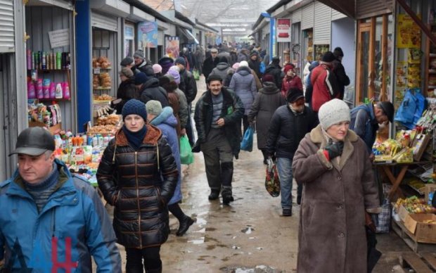 Надежда потеряна: жители "ЛНР" борются с тотальной нищетой