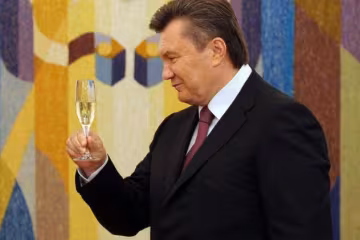 Манафорт розробив план повернення Януковича 
